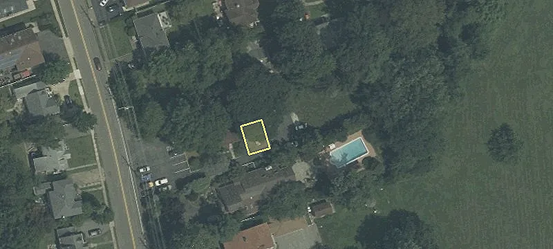 3-21 Saddle Riv Rd