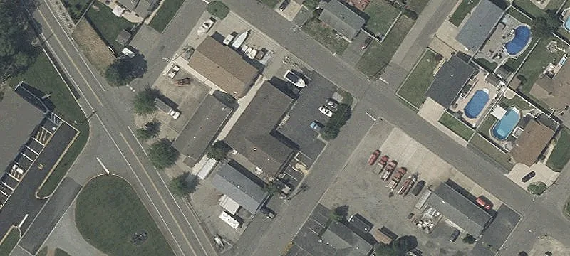 1104 Tiller Ave