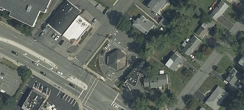 371 Northfield Rd