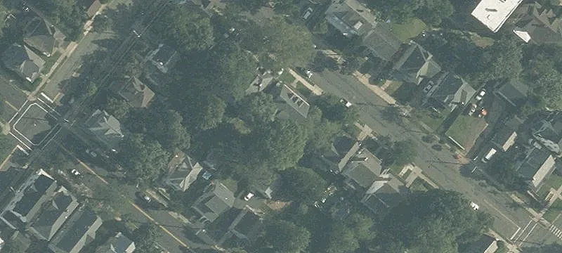 22 Seaman St