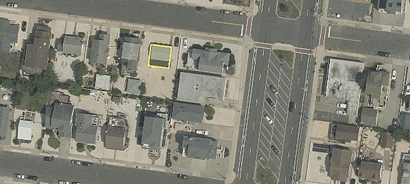 905 Central Ave