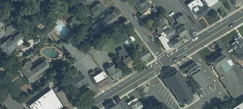 777 Riv Rd
