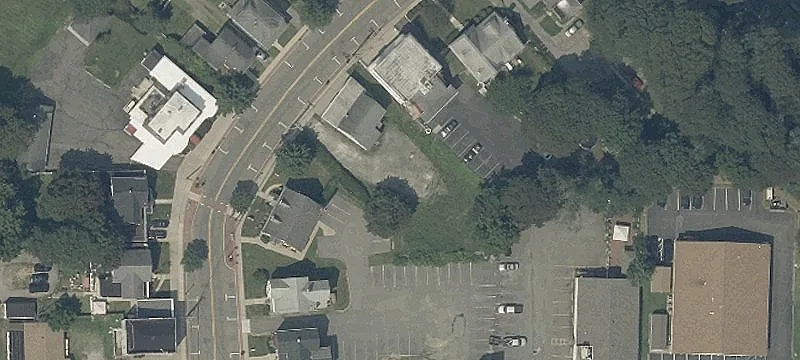 36 Main St