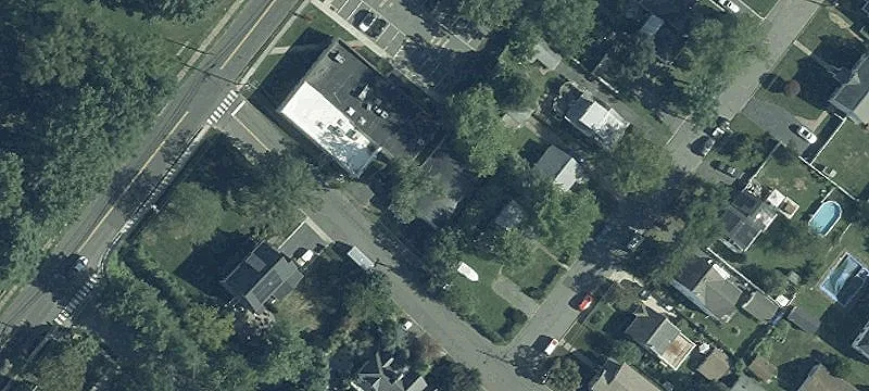 9 Monmouth Park Pl