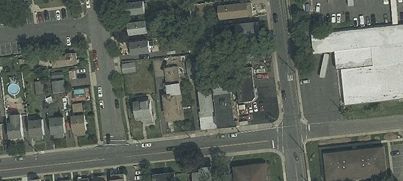7 Montgomery St