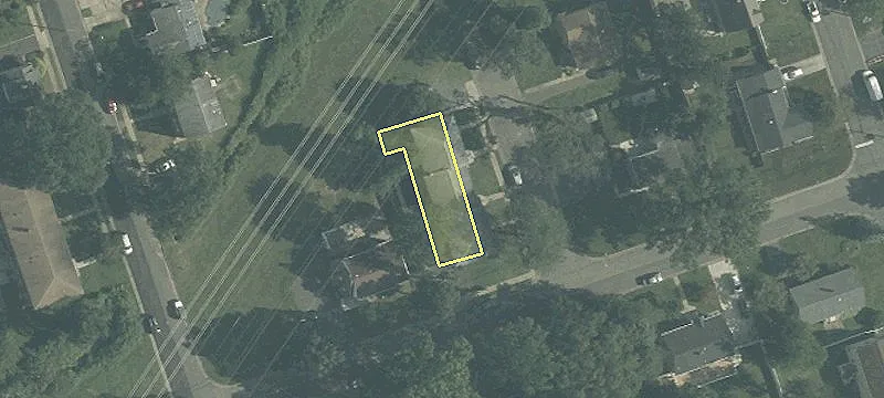 32 Audubon Ave