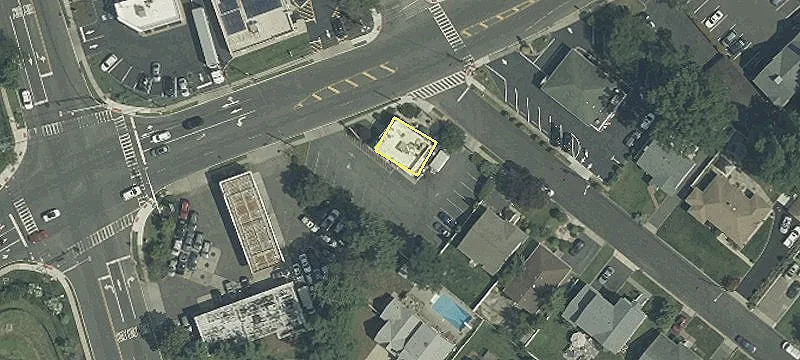 1419 Raritan Rd