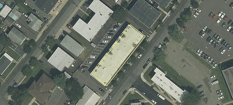 13-27 Rocco St