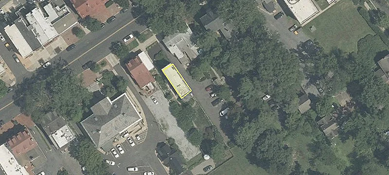 256 Kings E Hwy