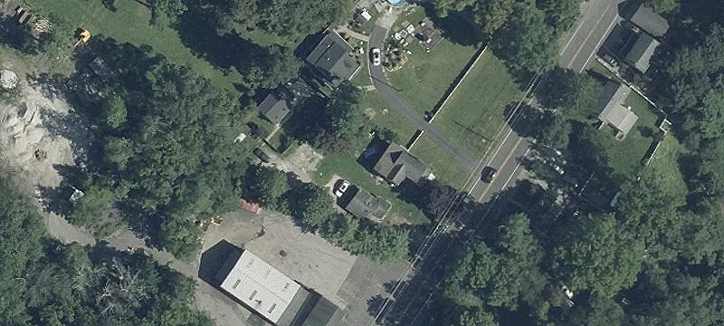 1055-1057 Rt 521