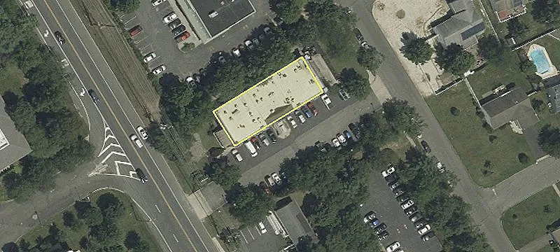 1340 Rte 72nd W