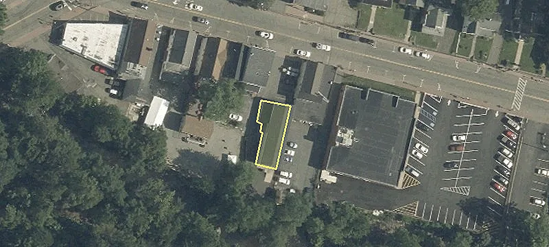 127 Main St