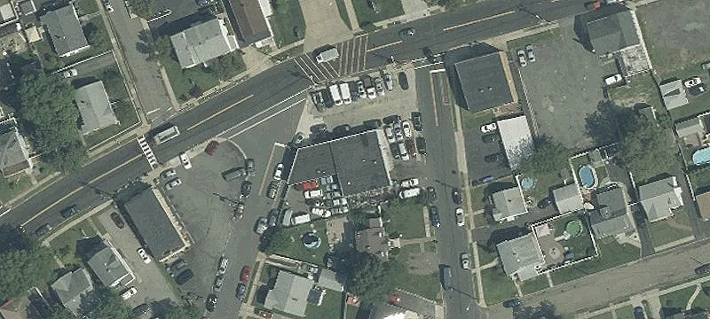 670 King George Rd