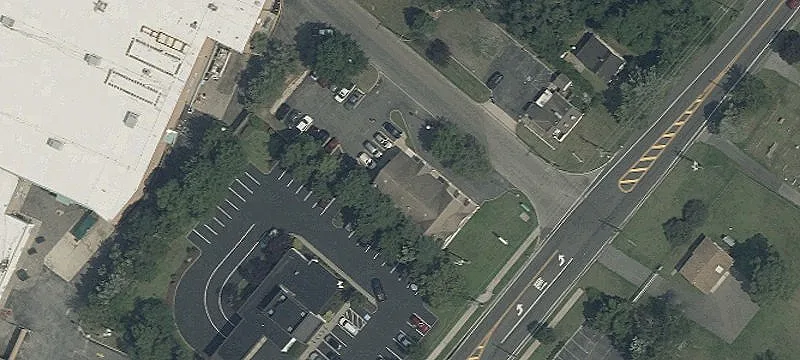 411 Rte 9th N