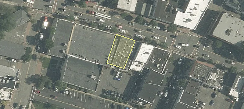 253 Main St