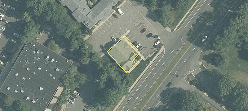 577 Cranbury Rd Ste C2
