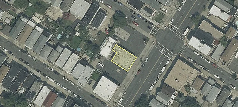 533-543 John F Kennedy Blvd
