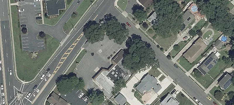 1102 New Rd