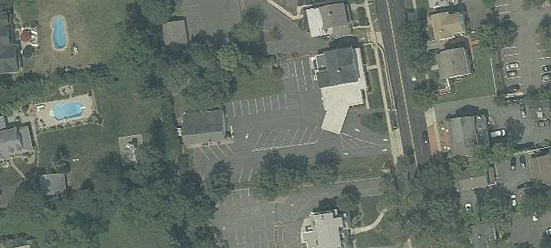 101 Finley Ave