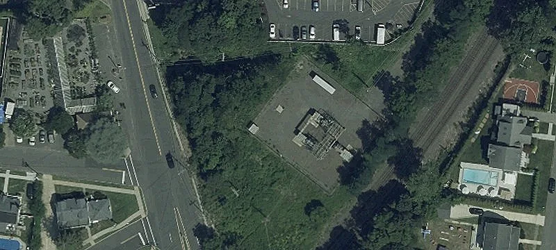 1 Norwood Ave