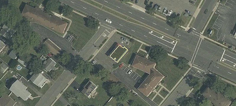 1010 Bloomfield Ave