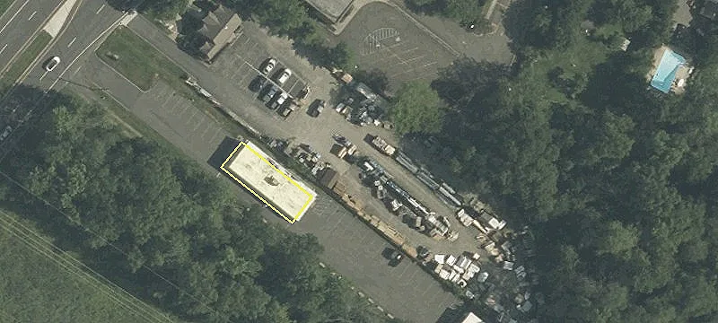 26 Eisenhower Pkwy