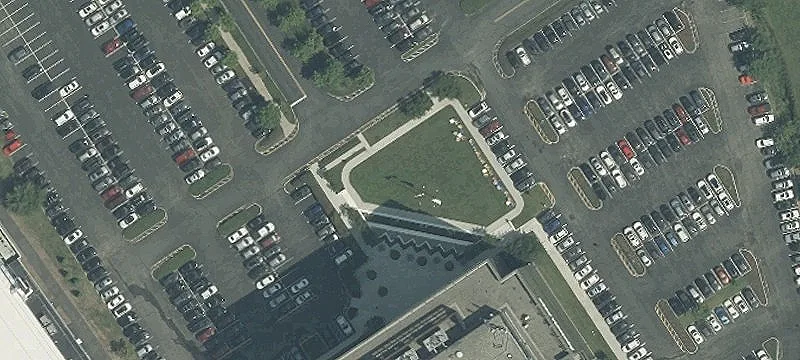 581 Main St