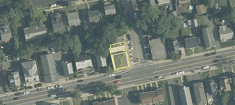 702-704 Bound Brk Rd, Unit 704