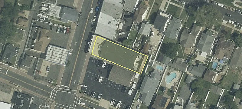 110 Main St