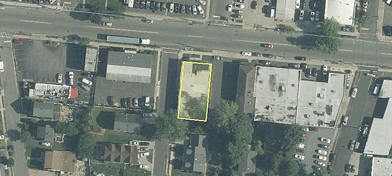 176 Woodbridge Ave
