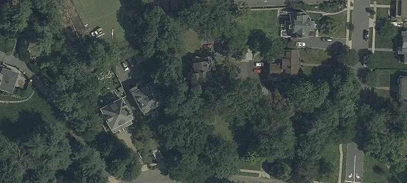 12 Llewellyn Rd