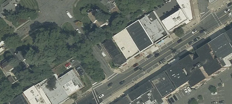 521 Millburn Ave