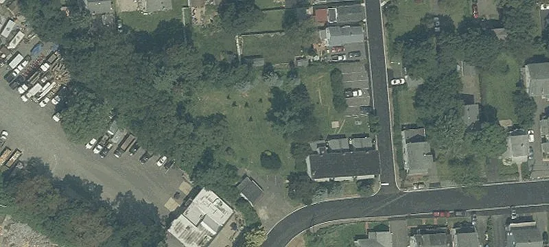 63 Bernards Ave