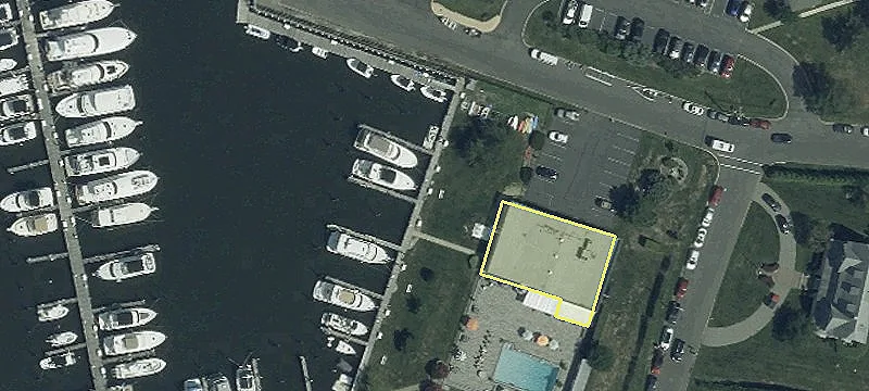 66 Riv Ave
