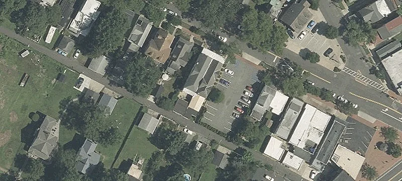 512 Main St