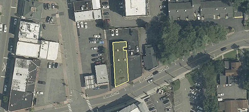 25 Colfax Ave