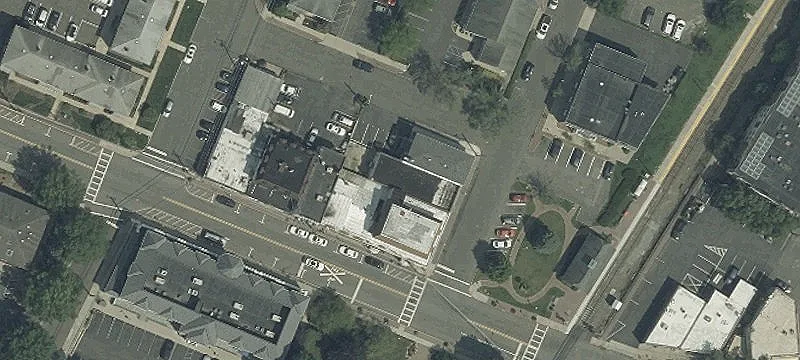 5 Hawthorne Ave