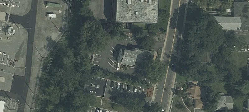 746 Riv Rd