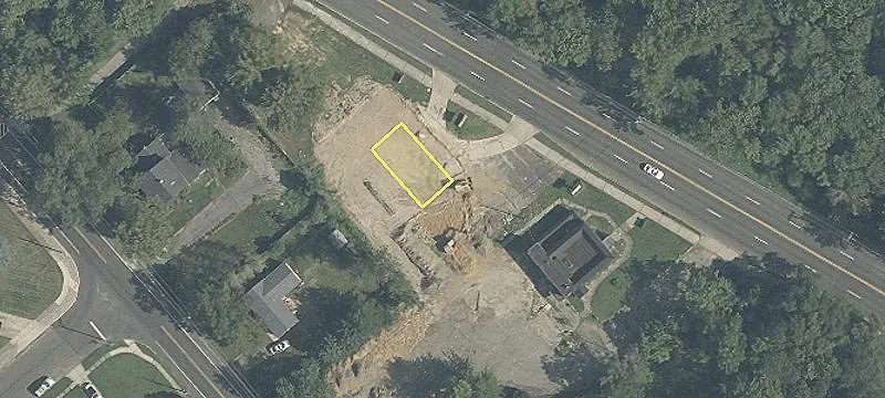 101 Lakeview Dr