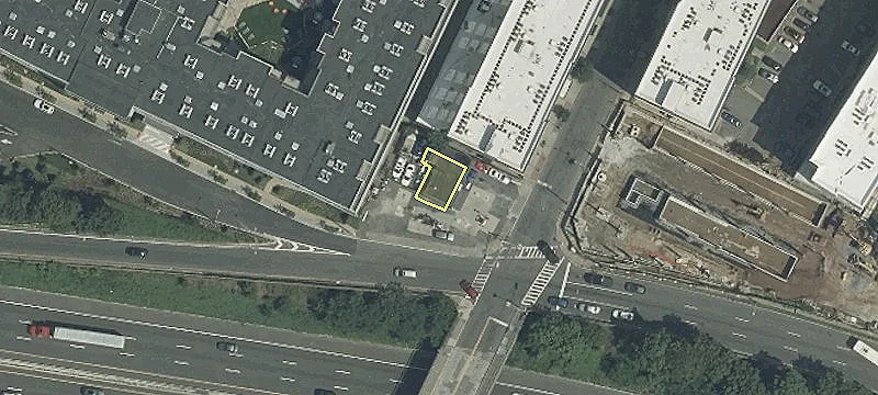 73 Essex Ave