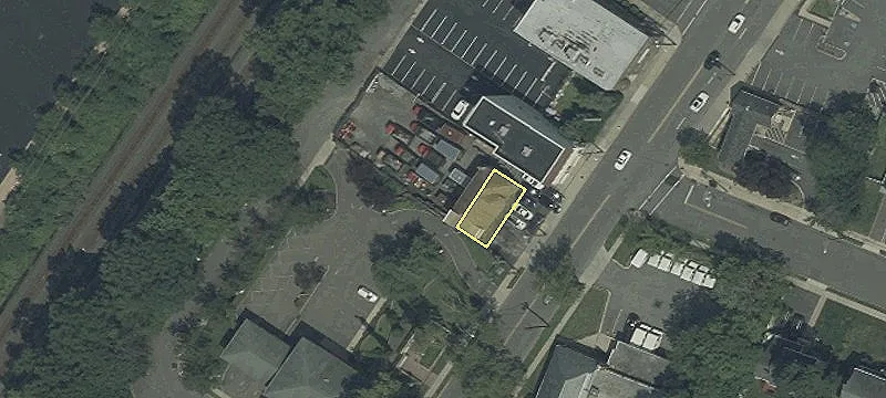 762 Palisade Ave