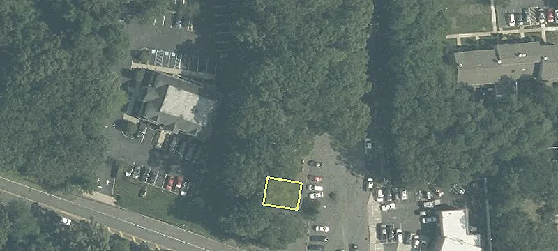 2400 Hwy 516