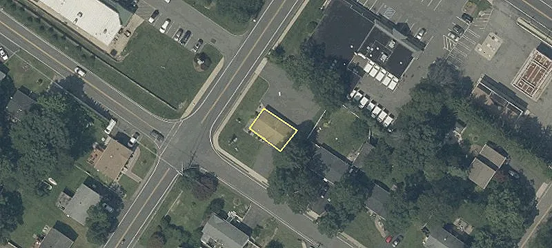 37 Shawnee Rd