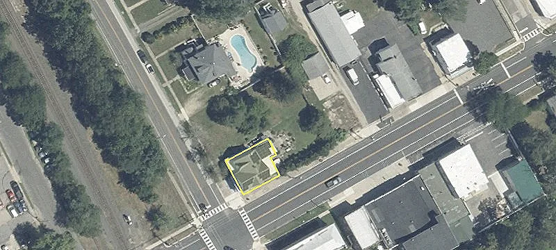 416 Raritan Ave