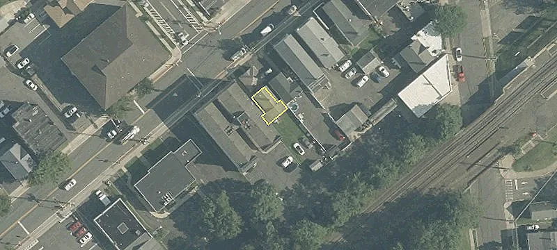 395 Nn Ave