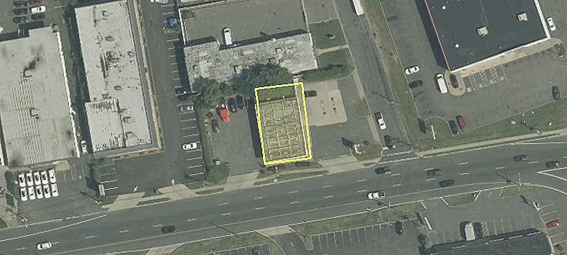 2553 Us Hwy 22nd W