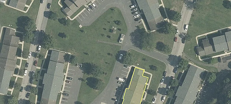 26 Ladow Ave