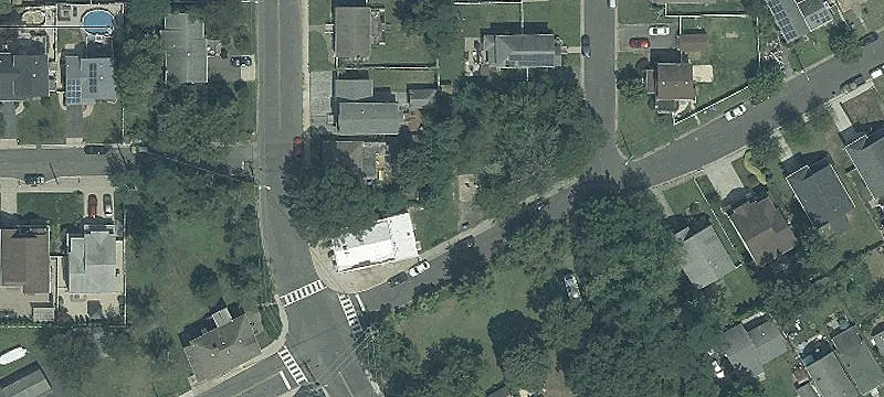 190 Bray Ave