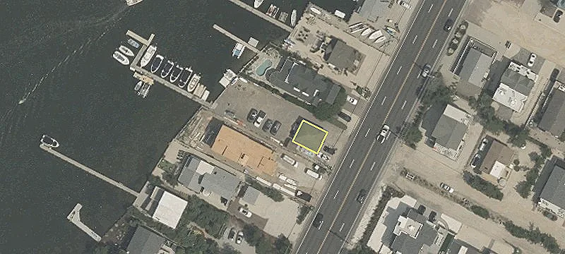 6310 Long Bch Blvd
