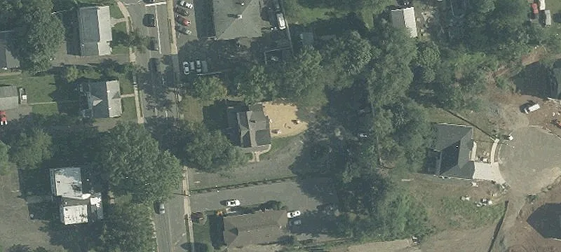 9 Stelton Rd